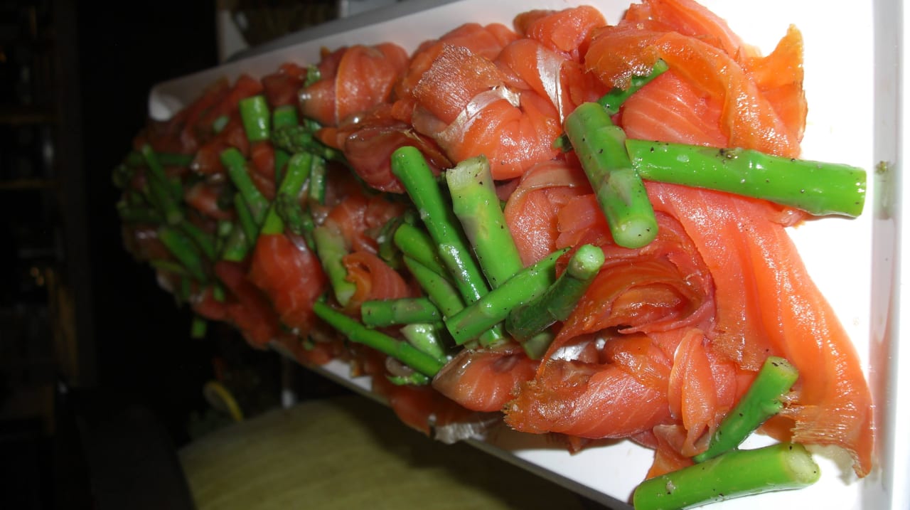 Lachs Hillside Beach Club