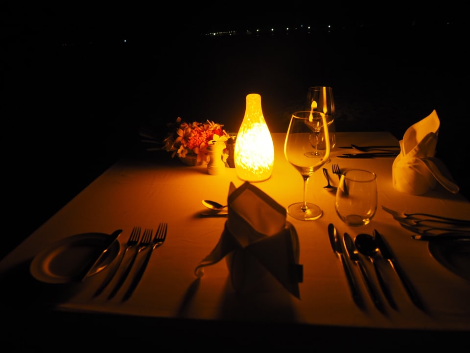 Lobster Dinner am Strand Kuramathi Maldives