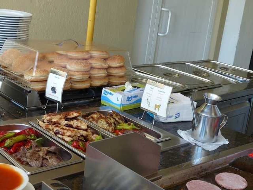 Buffet im Aquapark Ali Bey Resort Sorgun