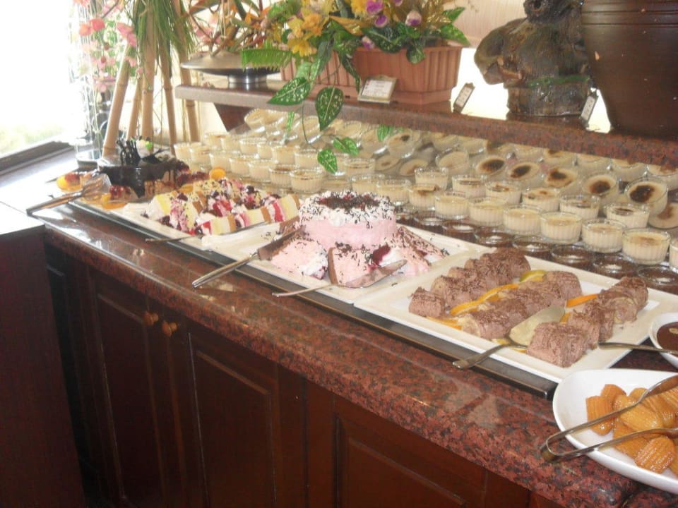 Nachspeisen Büffet  Gardenia Hotel