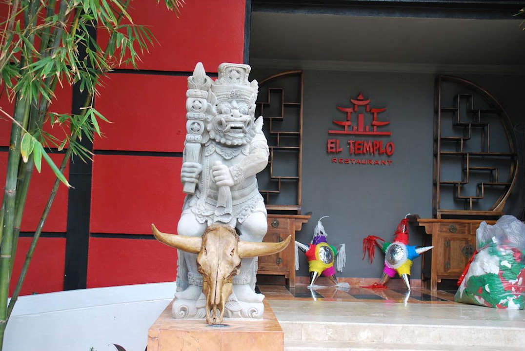 Oriental-Restaurant Sandos Caracol Eco Resort