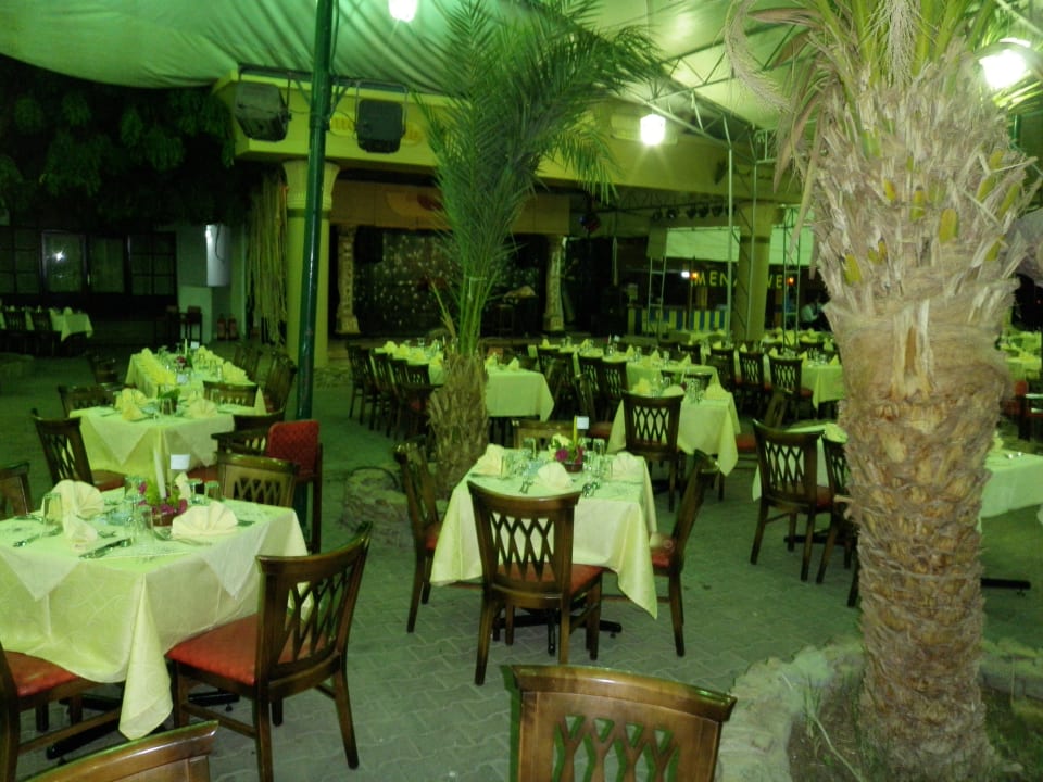 Festzelt Silvesterfeier Menaville Safaga