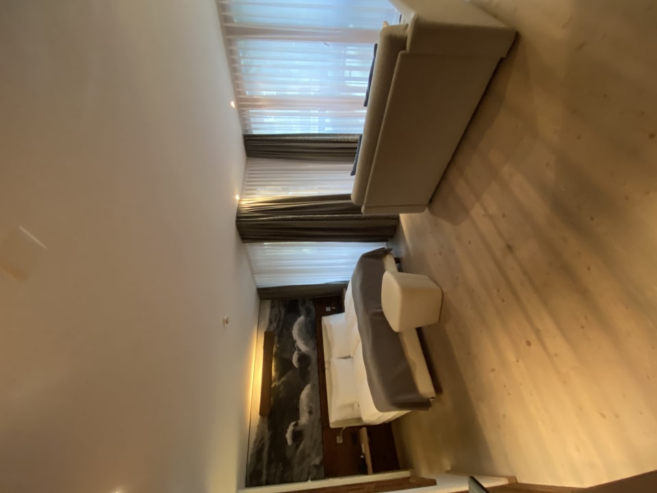 Zimmer Europe Hotel & Spa