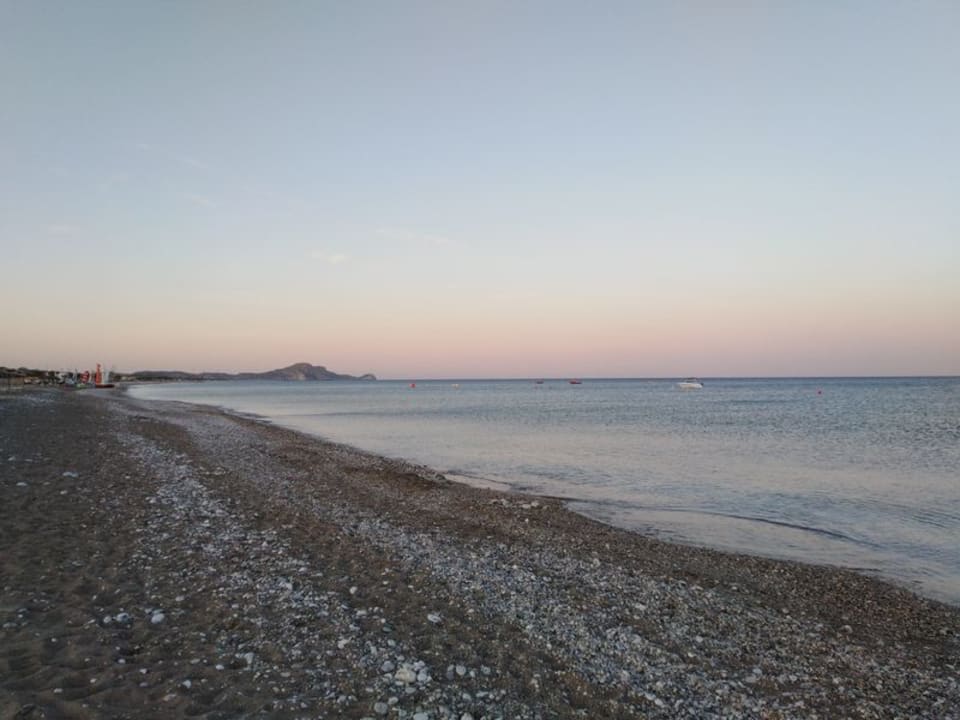 Strand Asterias Beach Resort