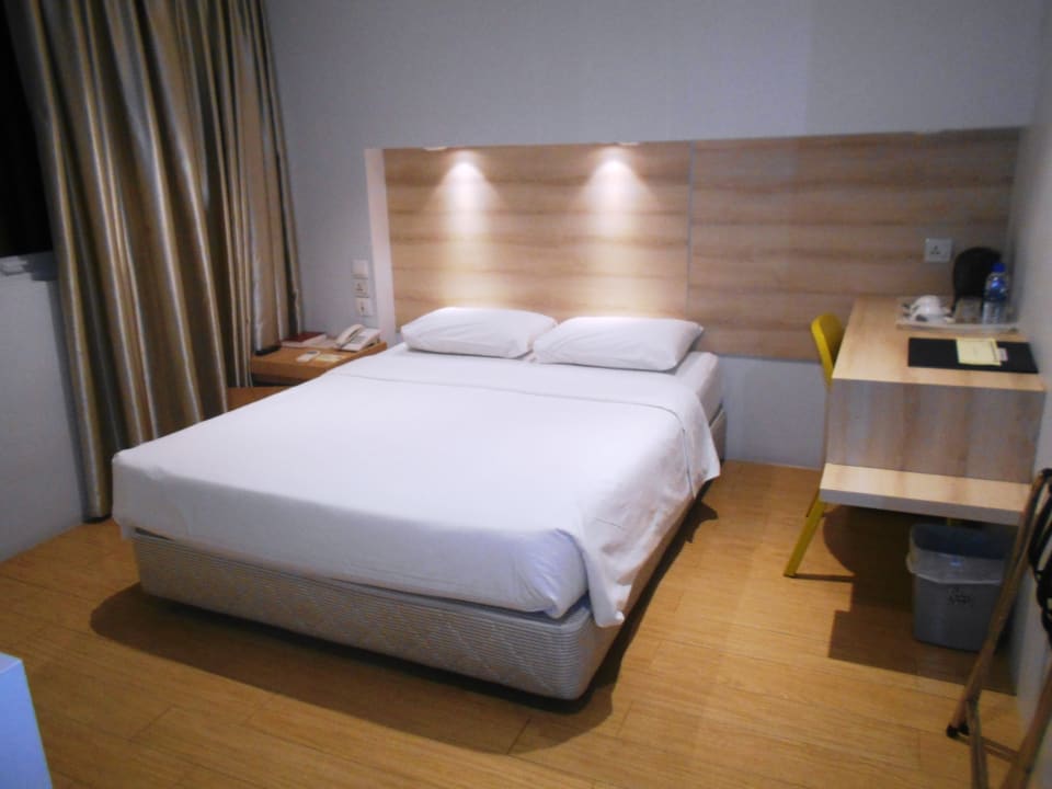 Zimmer Summer View Hotel