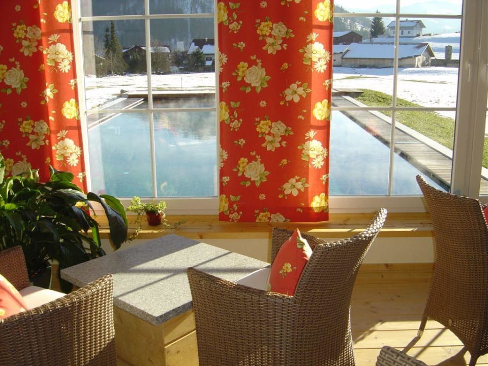 Erholung pur im Poolbereich Haubers Naturresort