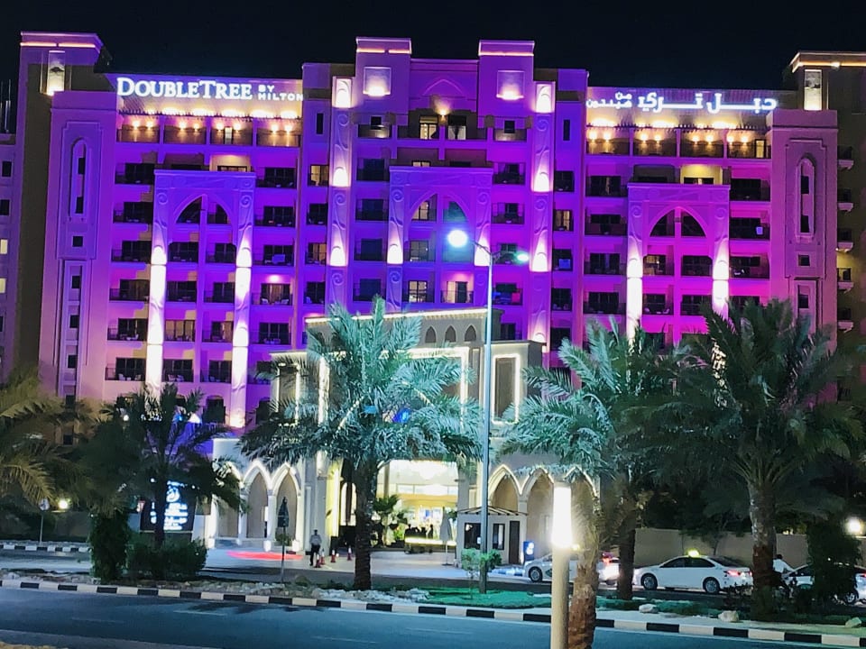Außenansicht DoubleTree by Hilton Resort & Spa Marjan Island