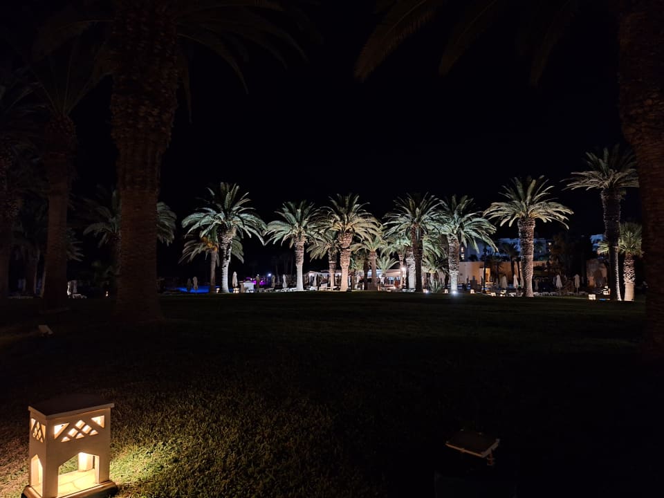 Gartenanlage Hotel JAZ Tour Khalef