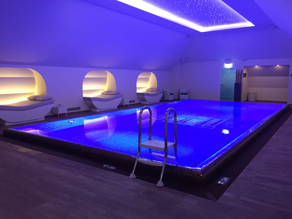 Pool Hotel Taschenbergpalais Kempinski Dresden