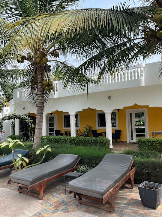 Gartenanlage Dulaa Deema Residence Brufut Heights