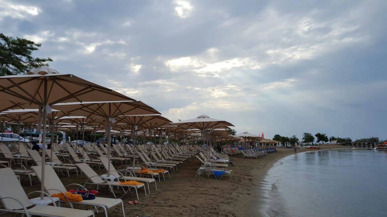 Strand Elinotel Sermilia Resort