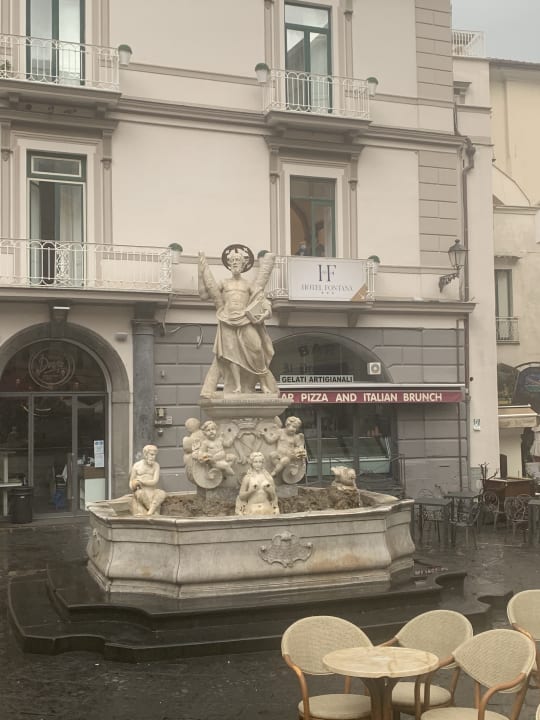 Außenansicht Hotel Fontana