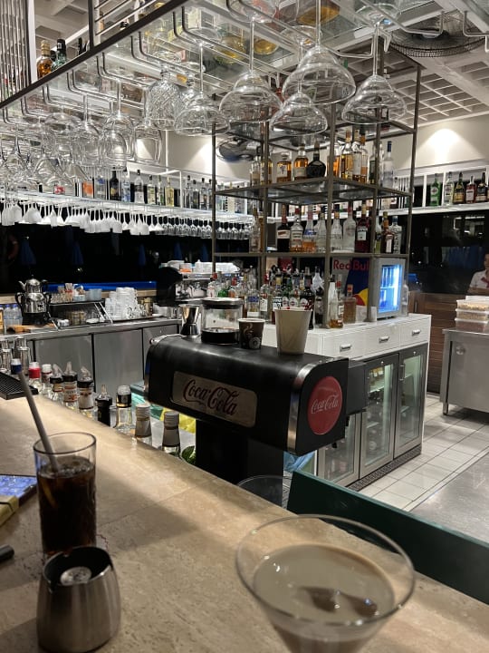 Gastro Acanthus Cennet Barut Collection