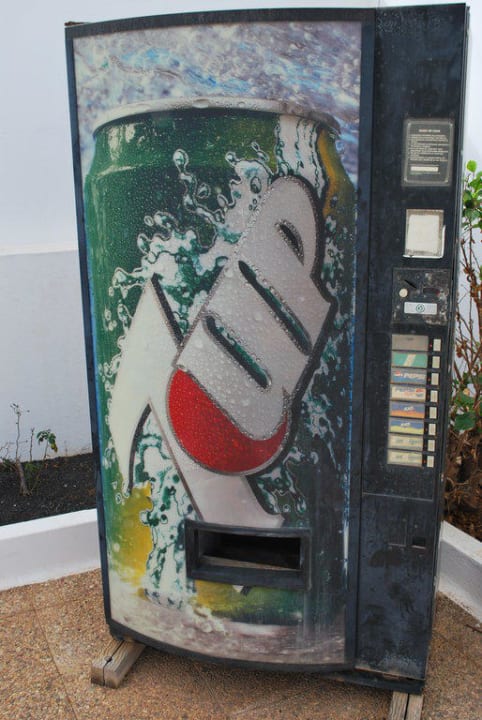 Am Pool... Hotel La Laguneta