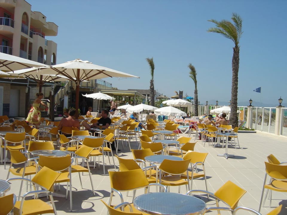 Blick zur Pizzeria Grupotel Alcudia Pins