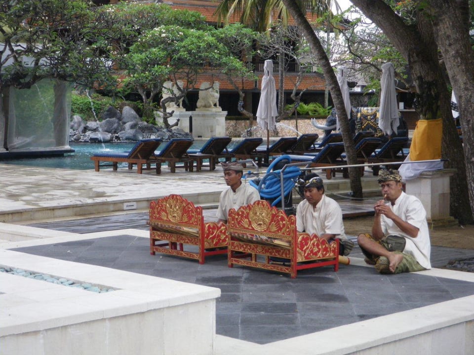 Gammelanmusik zum Frühstück Puri Santrian