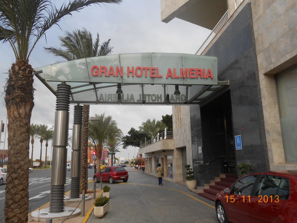 Porte extérieure  Gran Hotel Almería