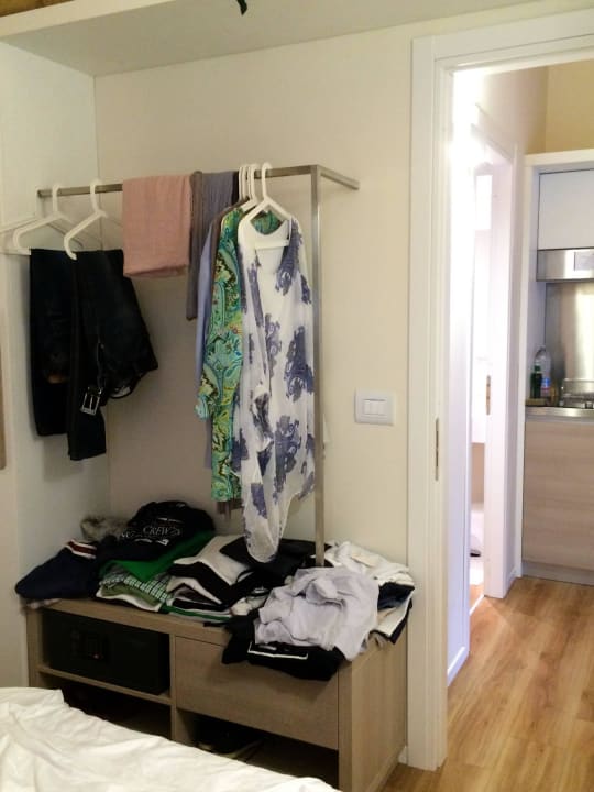 Es gab keine Kästen wir musten alles am Boden lege Paradù Tuscany EcoResort