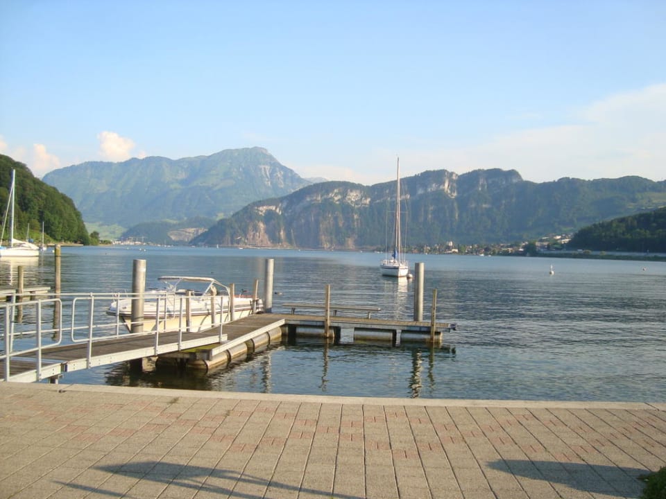 Seeblick von der Hotelterrasse (Restaurant) aus Seehotel Sternen