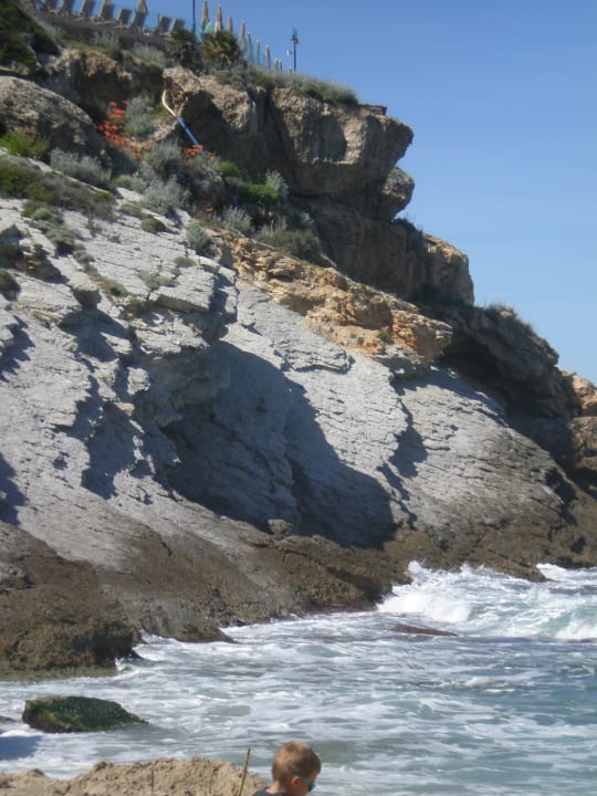 Strandende links Zafiro Cala Mesquida