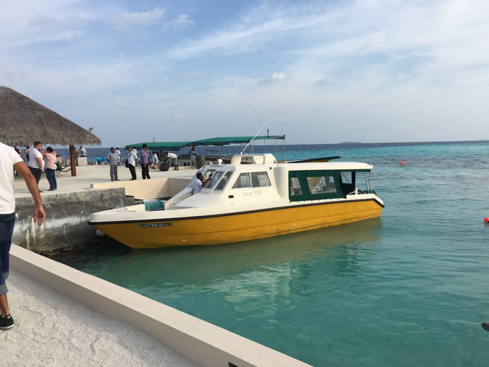 Flughafentransfer per Boot Summer Island Maldives