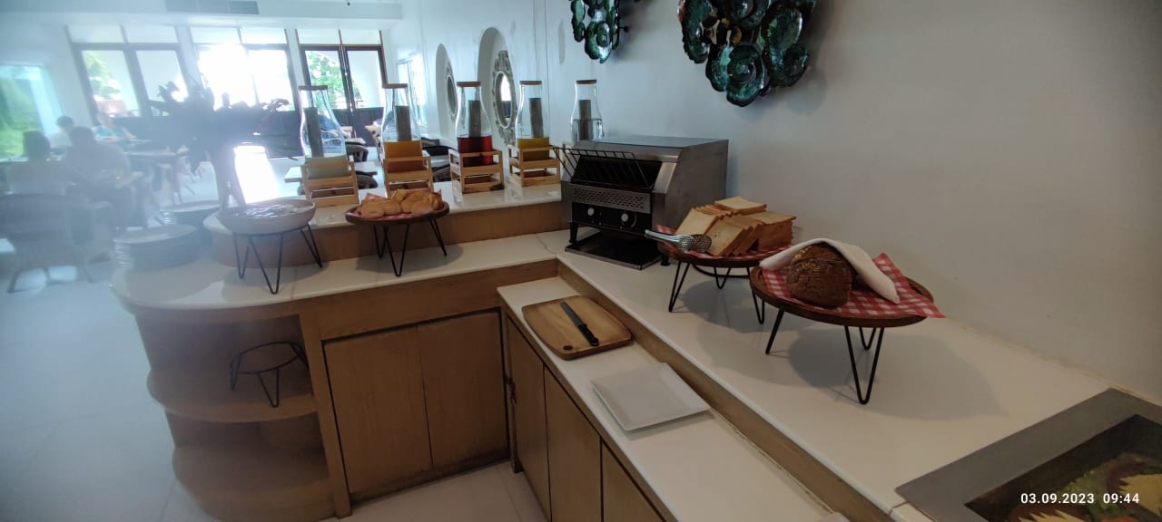 Gastro Ocean Breeze Resort