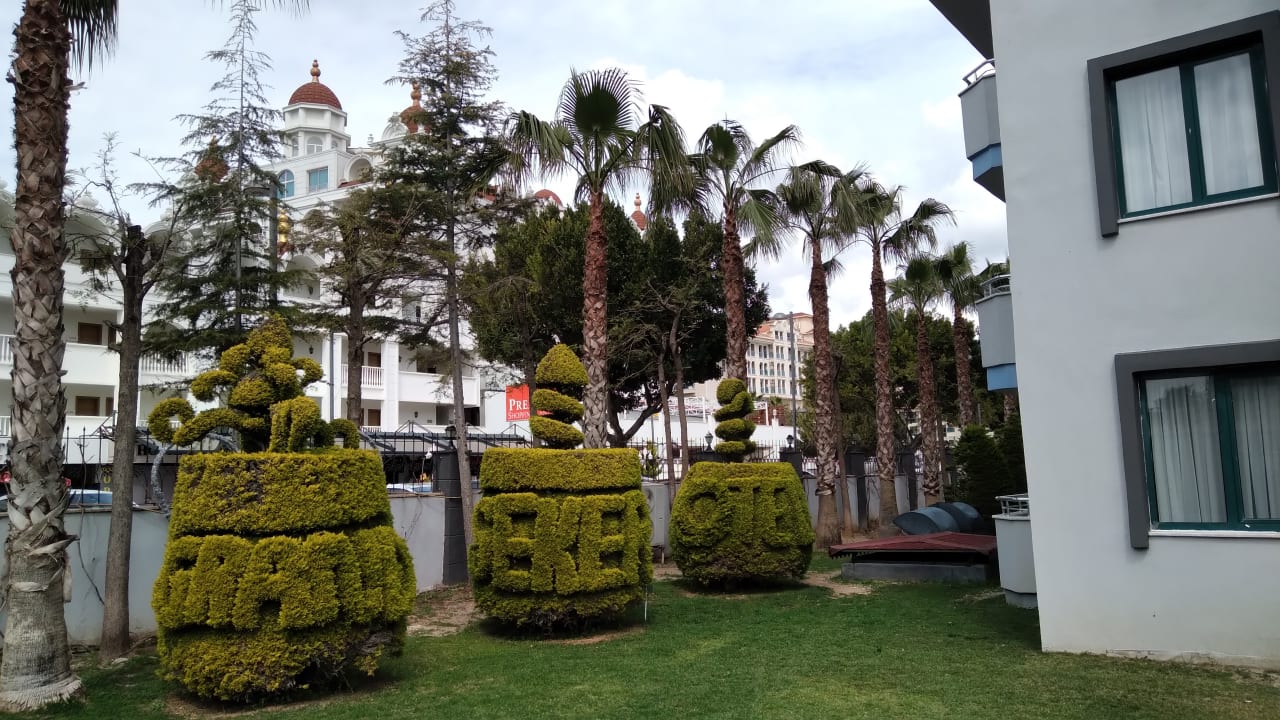 Gartenanlage Grand Seker Hotel