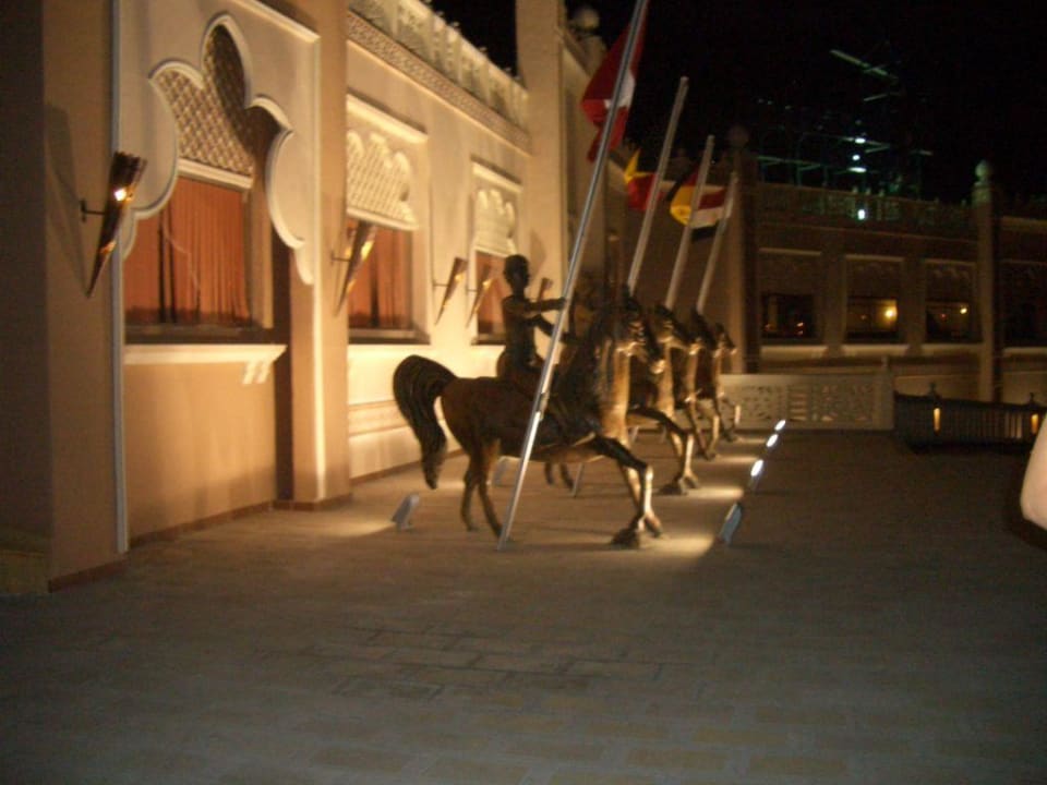 Aussenansicht Pickalbatros Palace Resort