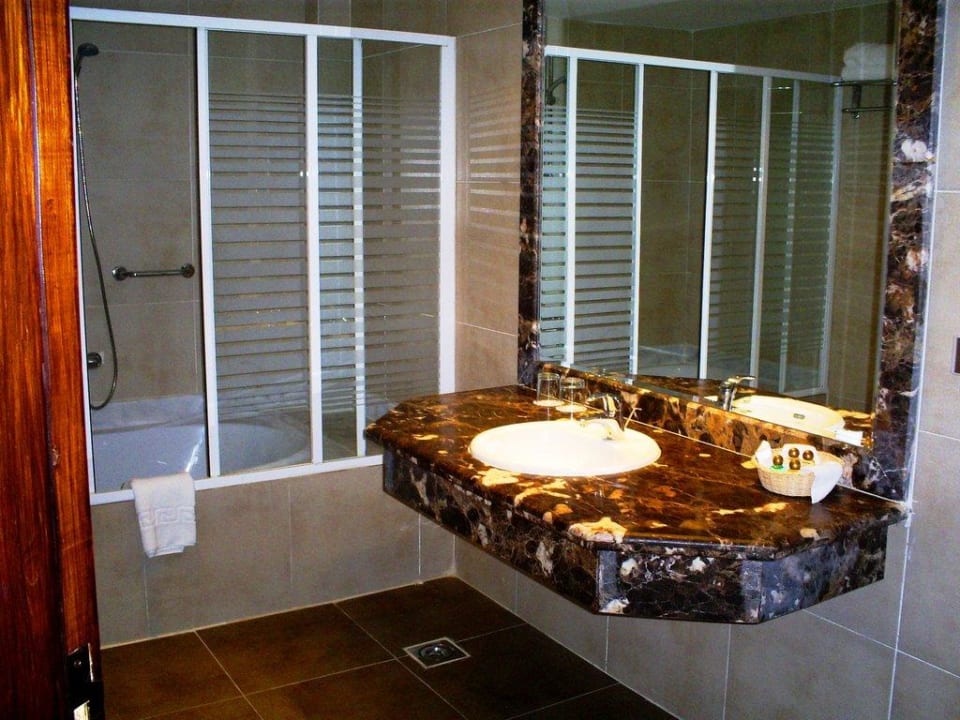 Schönes Badezimmer Fort Arabesque Resort, Spa & Villas