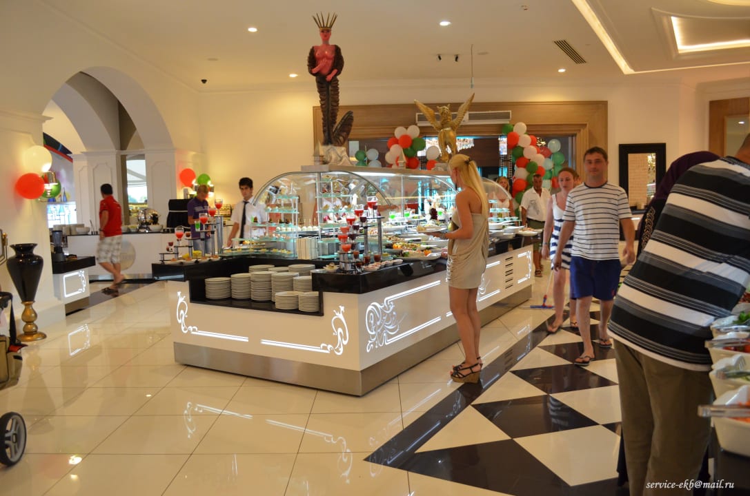 Главный ресторан Hotel Delphin Imperial