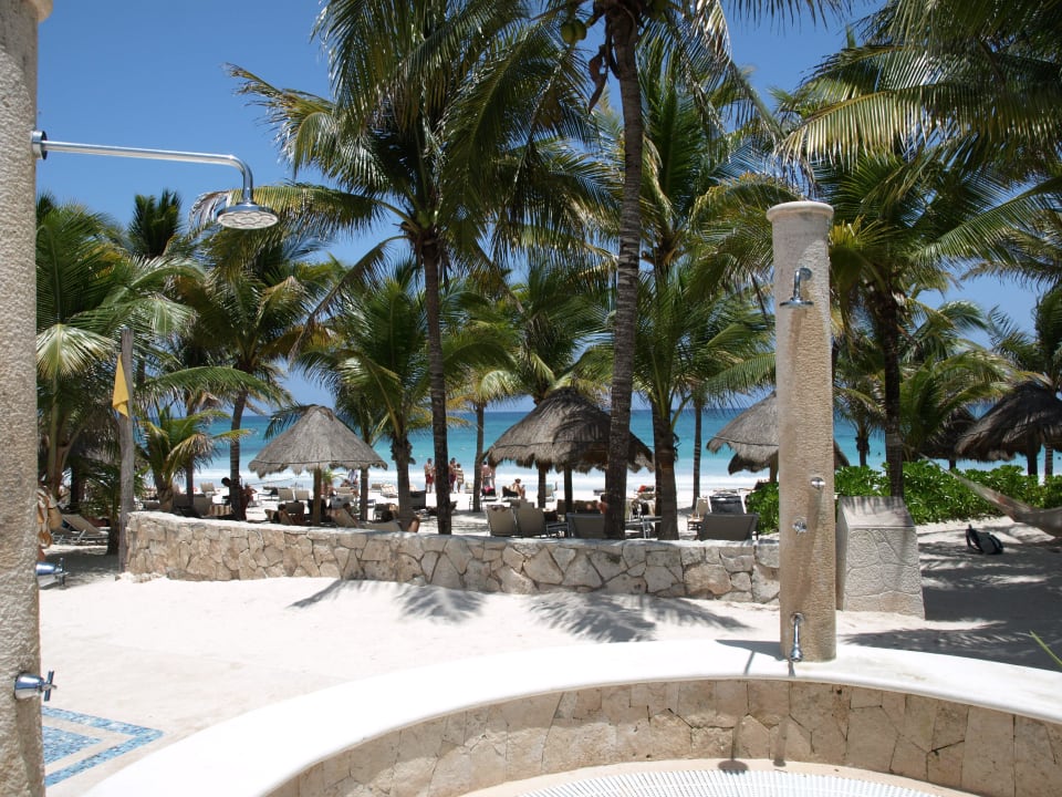 Duschen am Pool mir Meerblick Catalonia Royal Tulum Beach & Spa Resort - Adults only