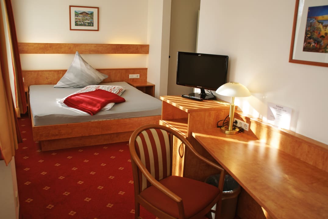 Zimmer Hotel Am Düsseldorfer Platz