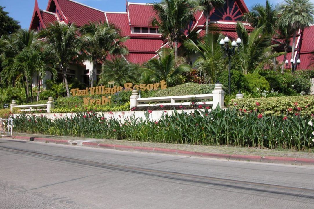 Aussen Chada Thai Village Resort