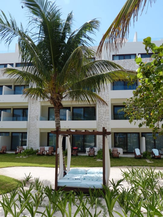 Hotel dreigeschossig alle mit Meerblick Akumal Bay Beach & Wellness Resort