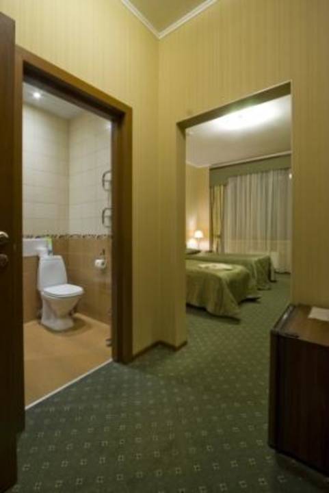 Комфорт  9 Owls Hotel