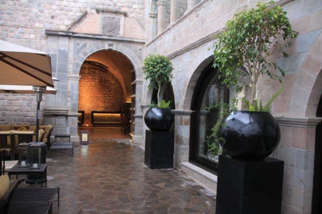 Platz vor dem Hoteleingang JW Marriott Hotel Cusco