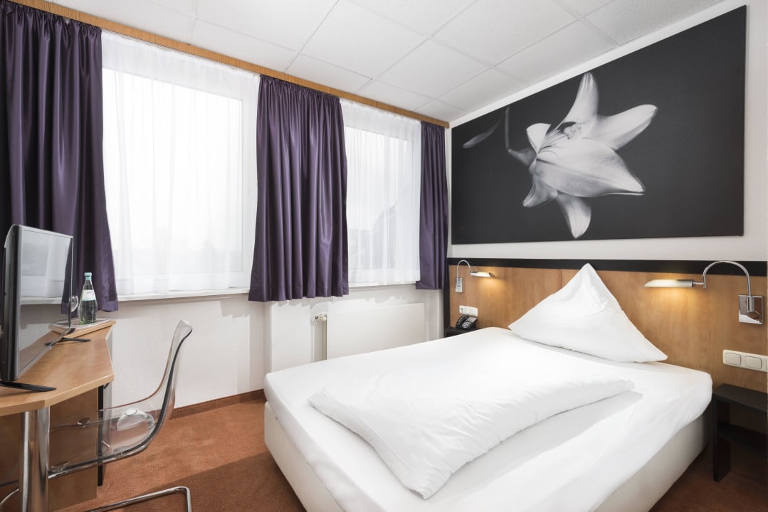 Standard Einzelzimmer Days Inn Dortmund West