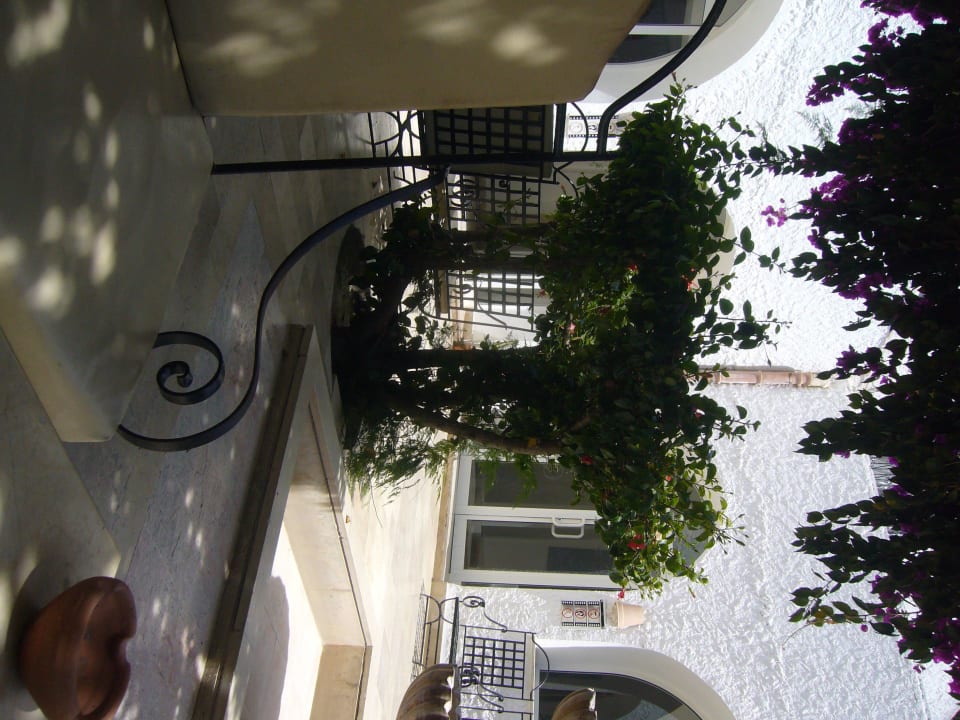 Hof zum Garten Movie Gate Miramar