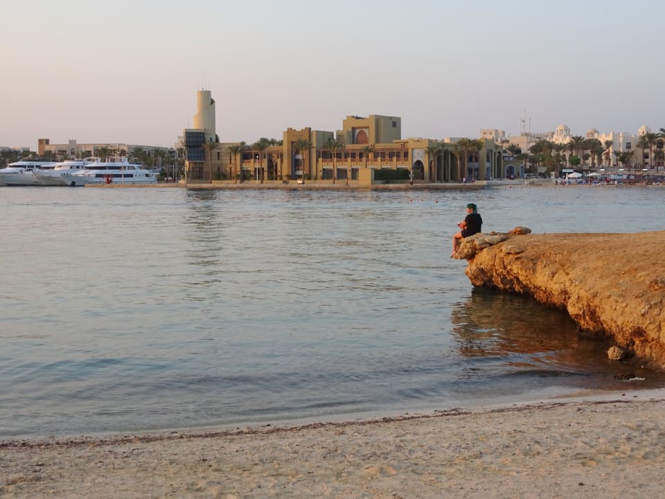Strand Marina Lodge At Port Ghalib
