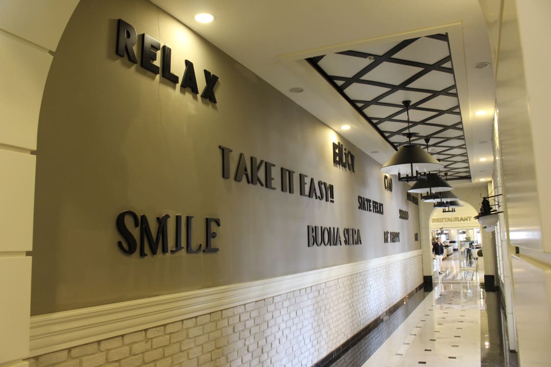 Restaurant LRS Port River Hotel & Spa