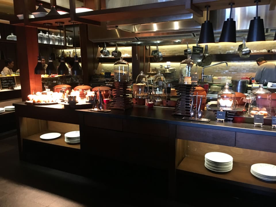 Frühstück  Anantara Layan Phuket Resort