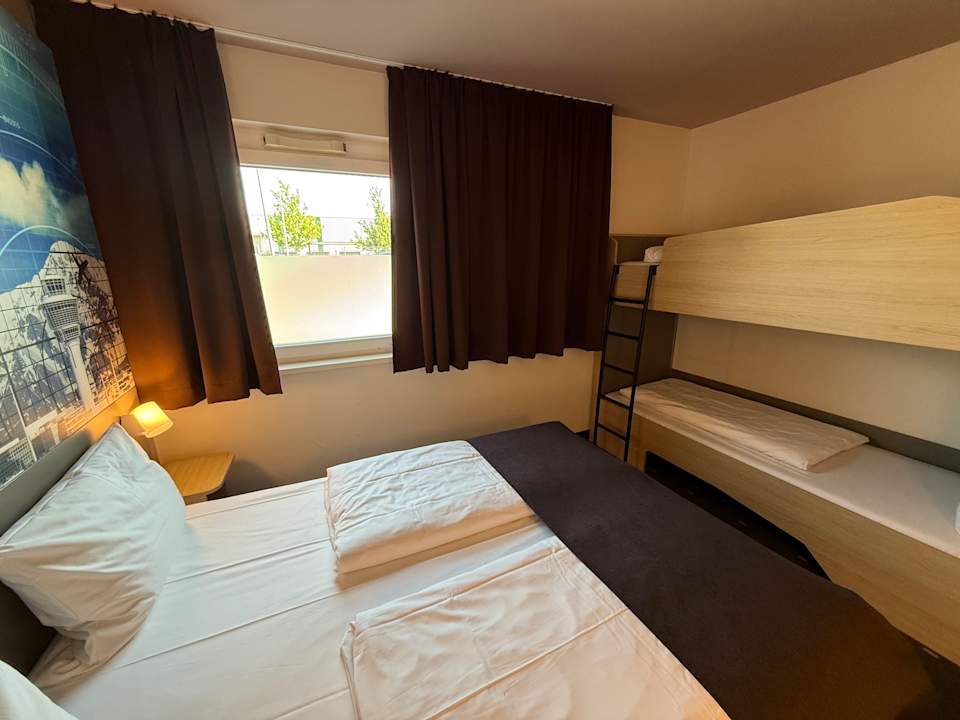 Zimmer B&B Hotel München-Airport