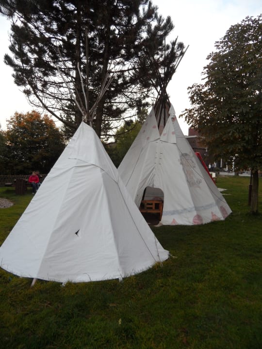Auf dem Spielplatz AHORN Hotel Am Fichtelberg