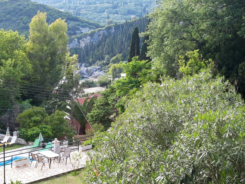 Gartenanlage Hotel & Apartments Liapades Beach