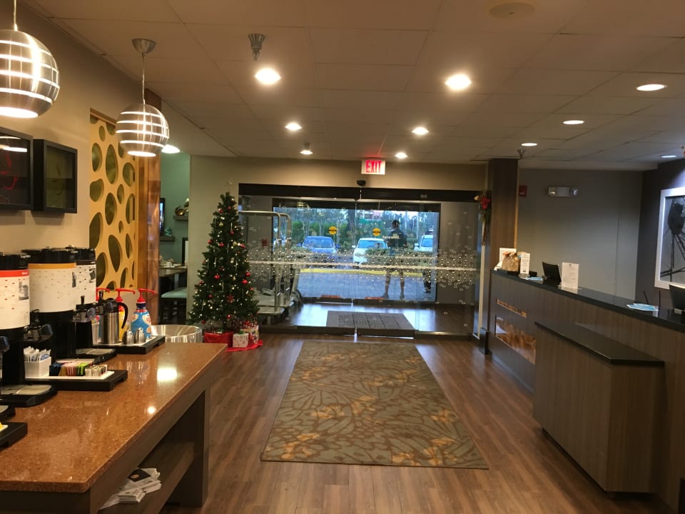 Lobby Hotel Hampton Inn closest to Universal Orlando