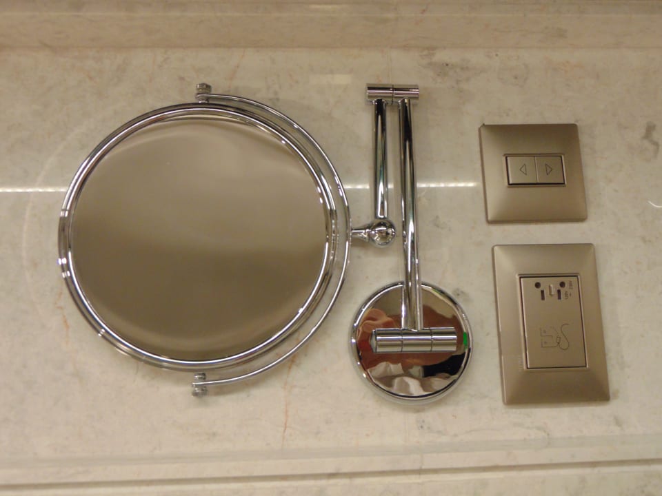 Zimmer Harbour Grand Kowloon