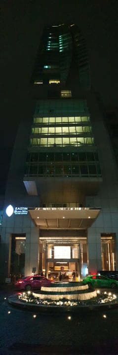 Außenansicht Eastin Grand Hotel Sathorn