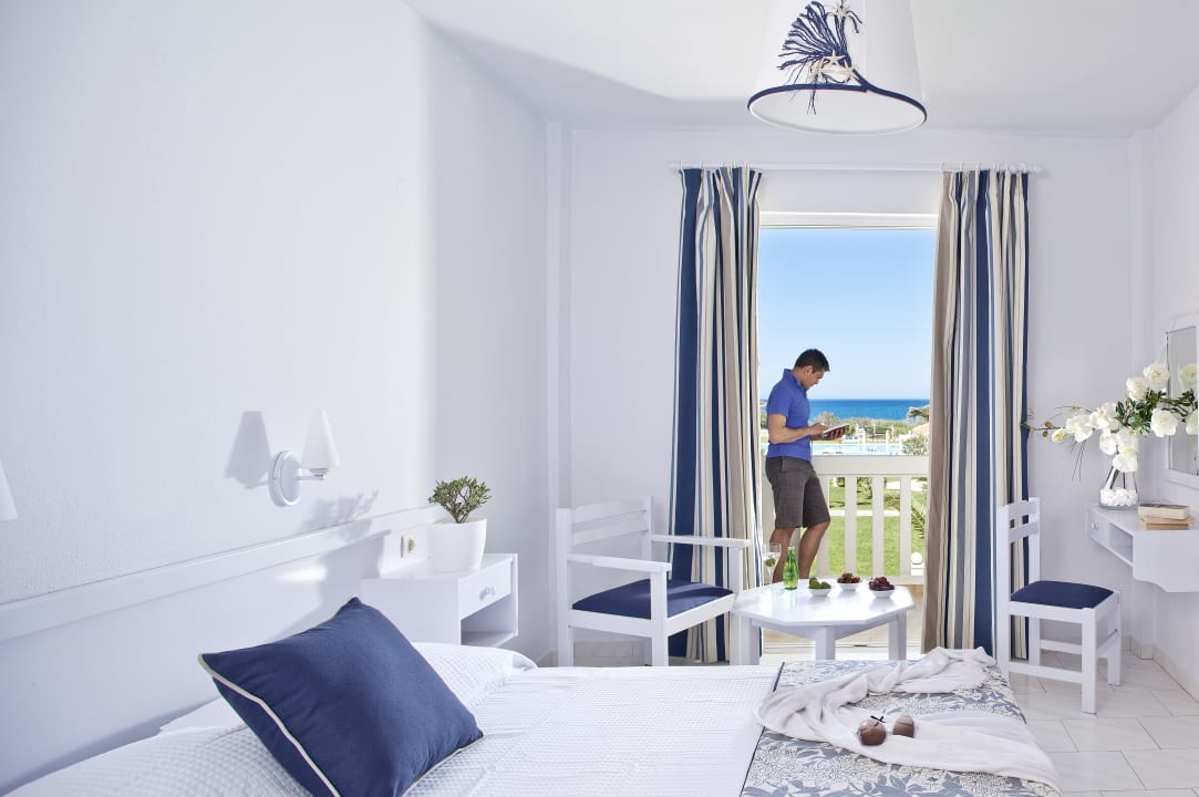 Zimmer Mrs Chryssana Beach Hotel