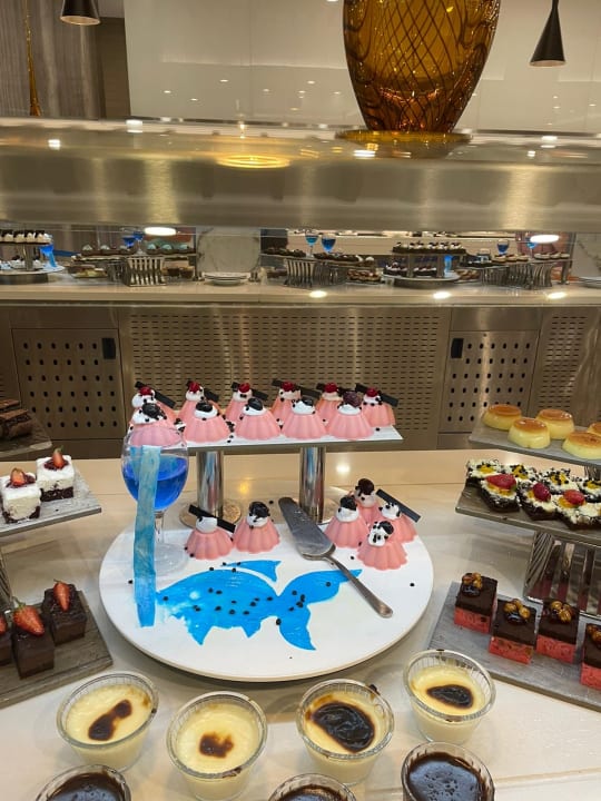 Gastro The Sense Deluxe Hotel
