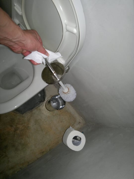 Verschmutze Toilettenbürste Kihaa Maldives